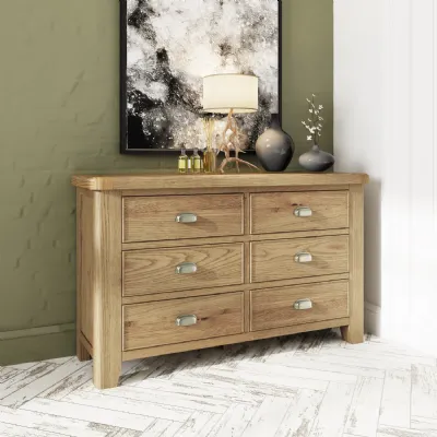 Solid Oak Chest of 6 Drawers