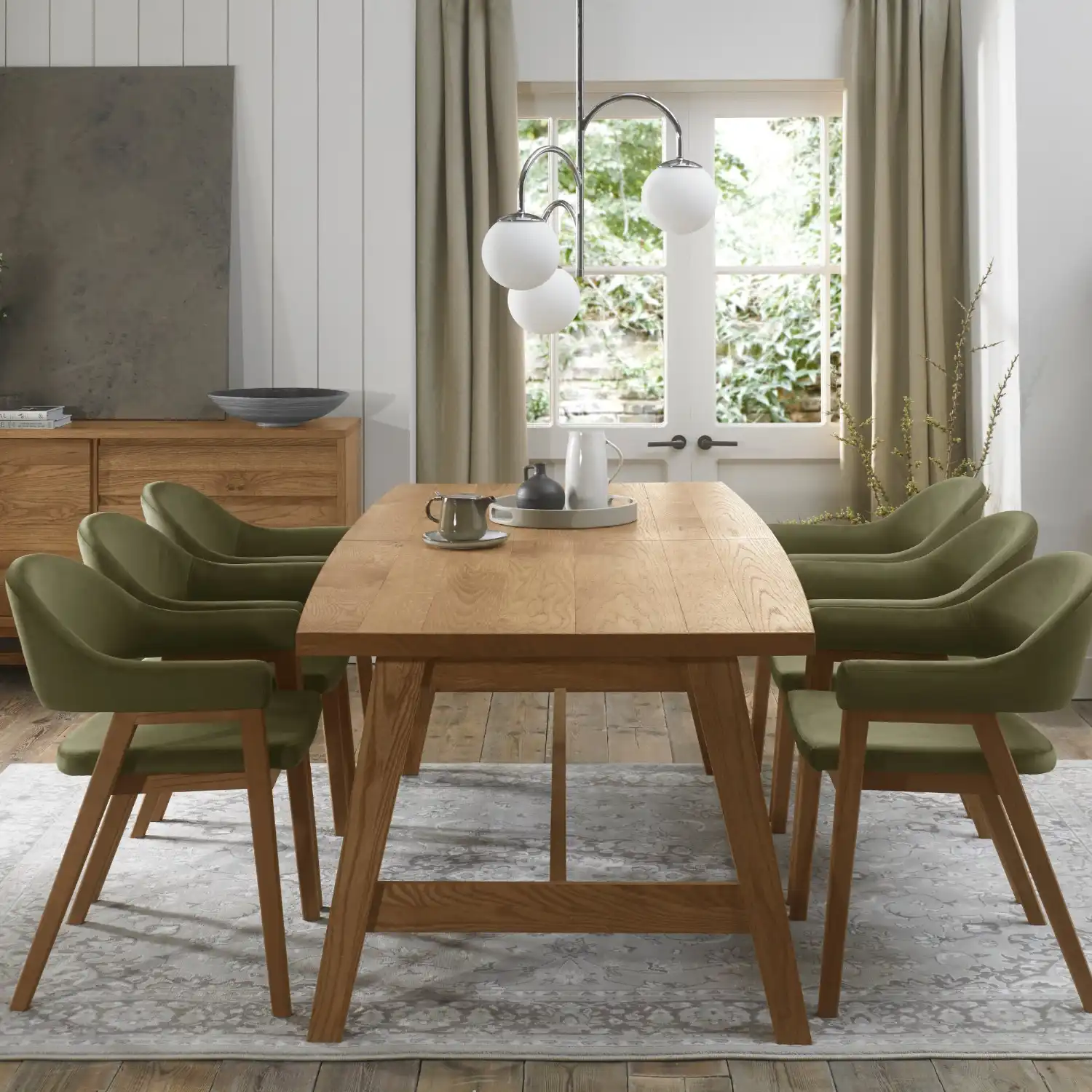 Rustic Oak 6 to 8 Seater Extending Dining Table