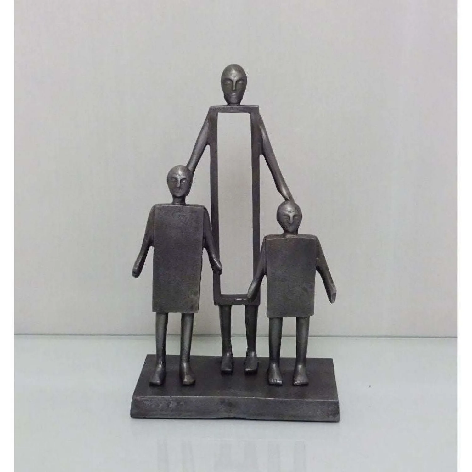 Mint Homeware Family Sculpture Grey